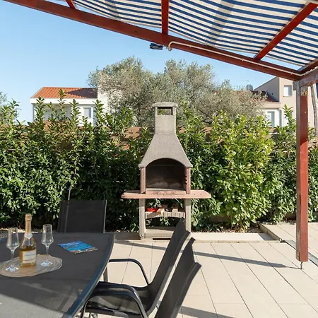 Danijel By Interhome Дом отдыха Сукошан