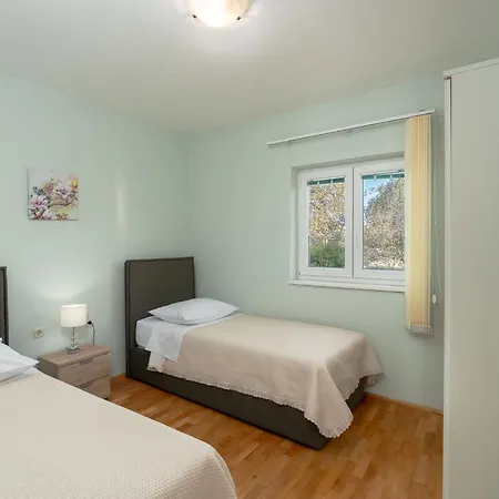 Holiday home Danijel - Zad570 By Interhome Sukosan