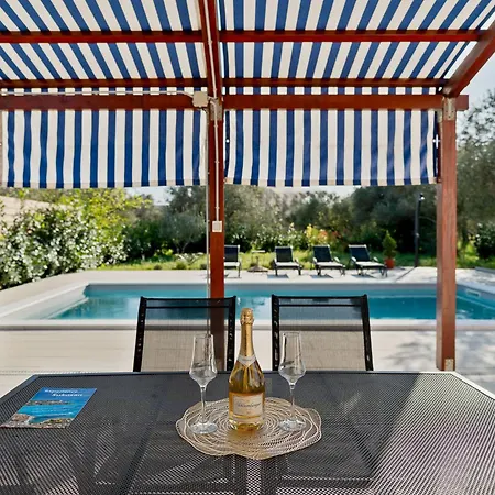 Holiday home Danijel - Zad570 By Interhome
