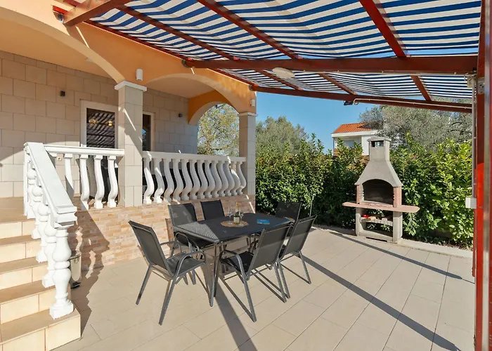 Nyaraló Danijel By Interhome *